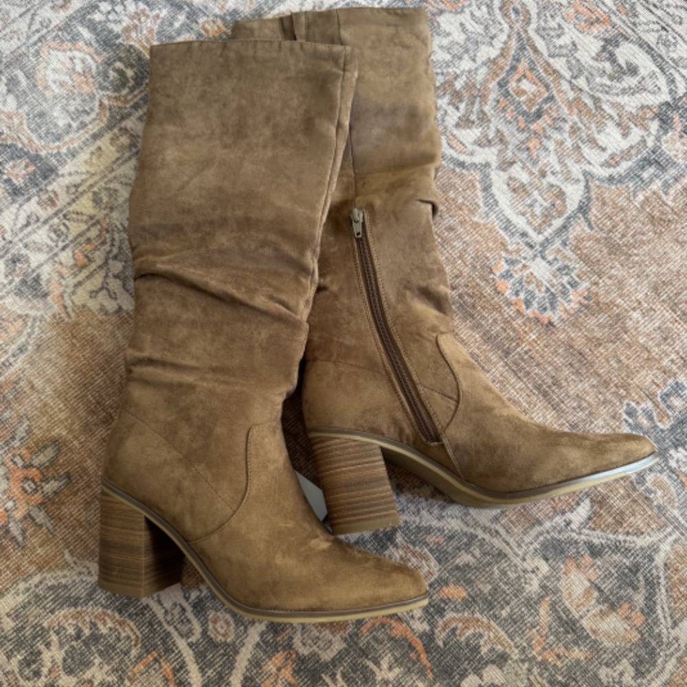 Universal Thread Junie Tall Boot in  Brown Taupe (7.5)
